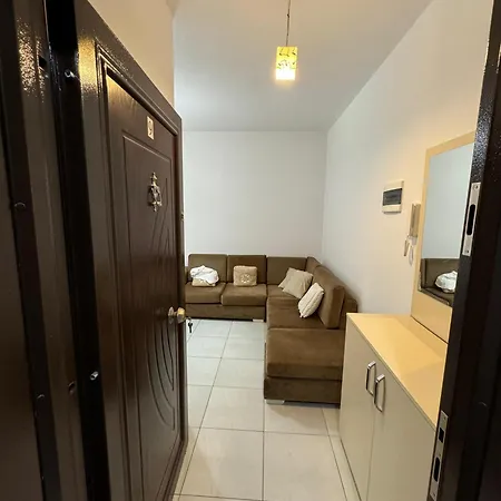 The Cozy Nest - Fully Loaded Apt Tirana Exterior photo